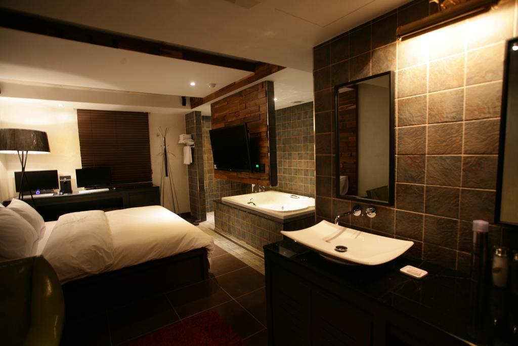 Hotel Voll Seoul Room photo